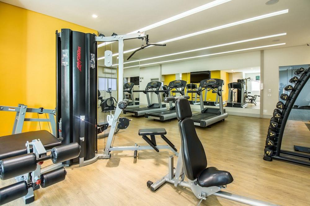 Hotel Deville Business مارينجا المظهر الخارجي الصورة