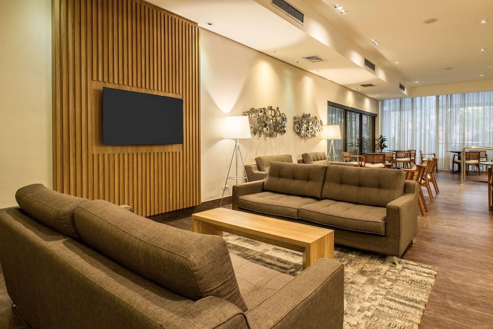 Hotel Deville Business مارينجا المظهر الخارجي الصورة