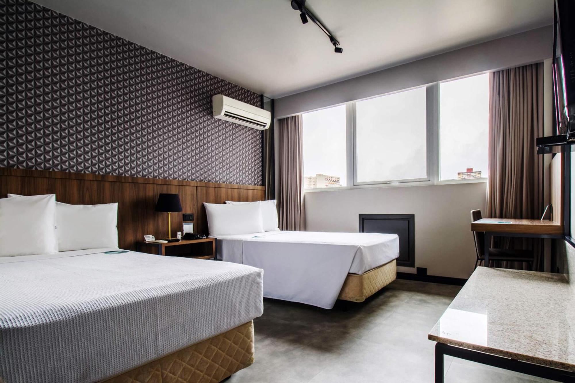Hotel Deville Business مارينجا المظهر الخارجي الصورة