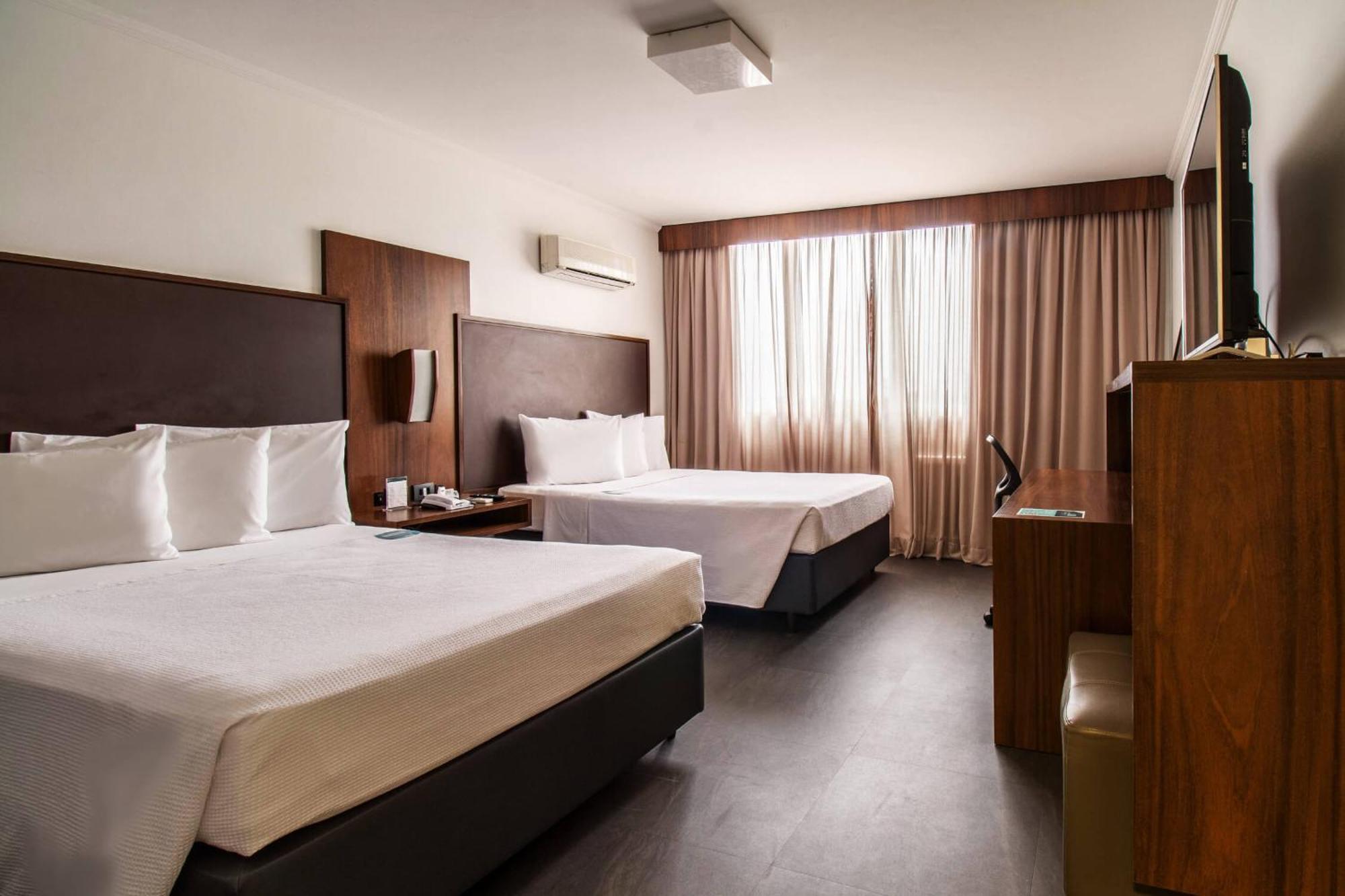 Hotel Deville Business مارينجا المظهر الخارجي الصورة