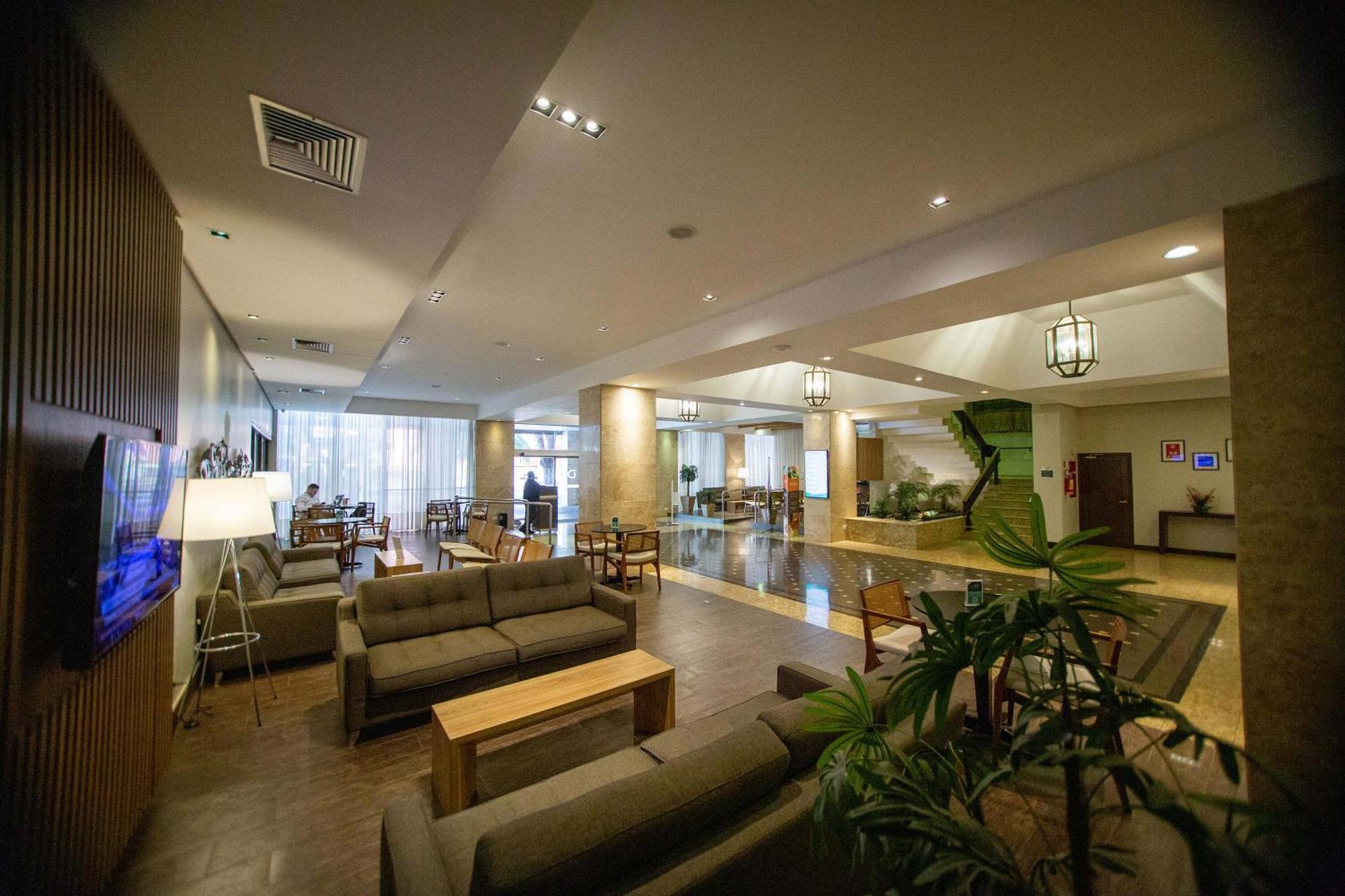 Hotel Deville Business مارينجا المظهر الخارجي الصورة